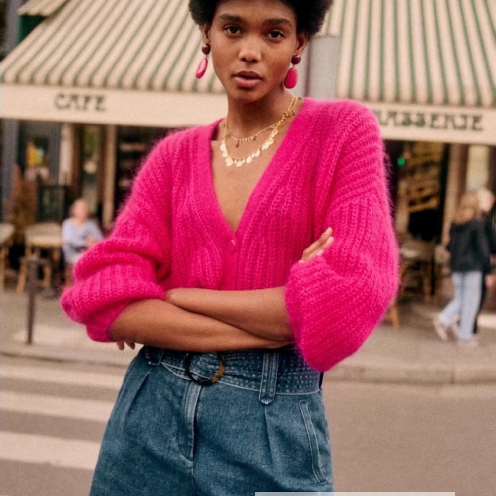 Sézane Achile sweater in bright pink, size S